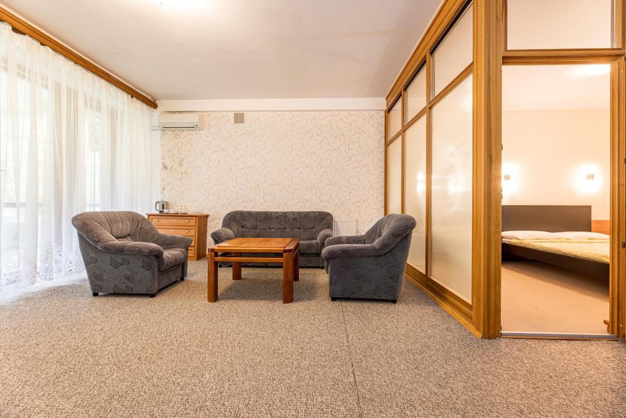 Apartamentai Auska Palanga Eksteriør billede